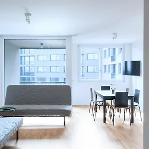 Hitrental , Basilea Svizzera